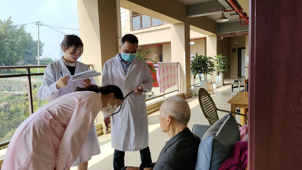泰康医院义诊健康检查活动